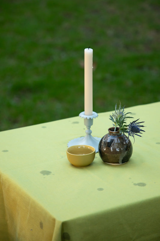 Yellow Lace-Edge Linen Tablecloth [Speckled Olive Oil]