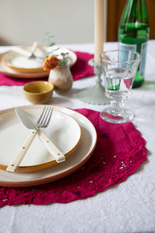 Openwork Placemats [Speckled Pinot Noir]