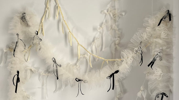 Organza Bow Garland
