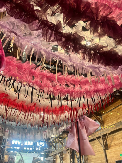 Velvet Bow Garland